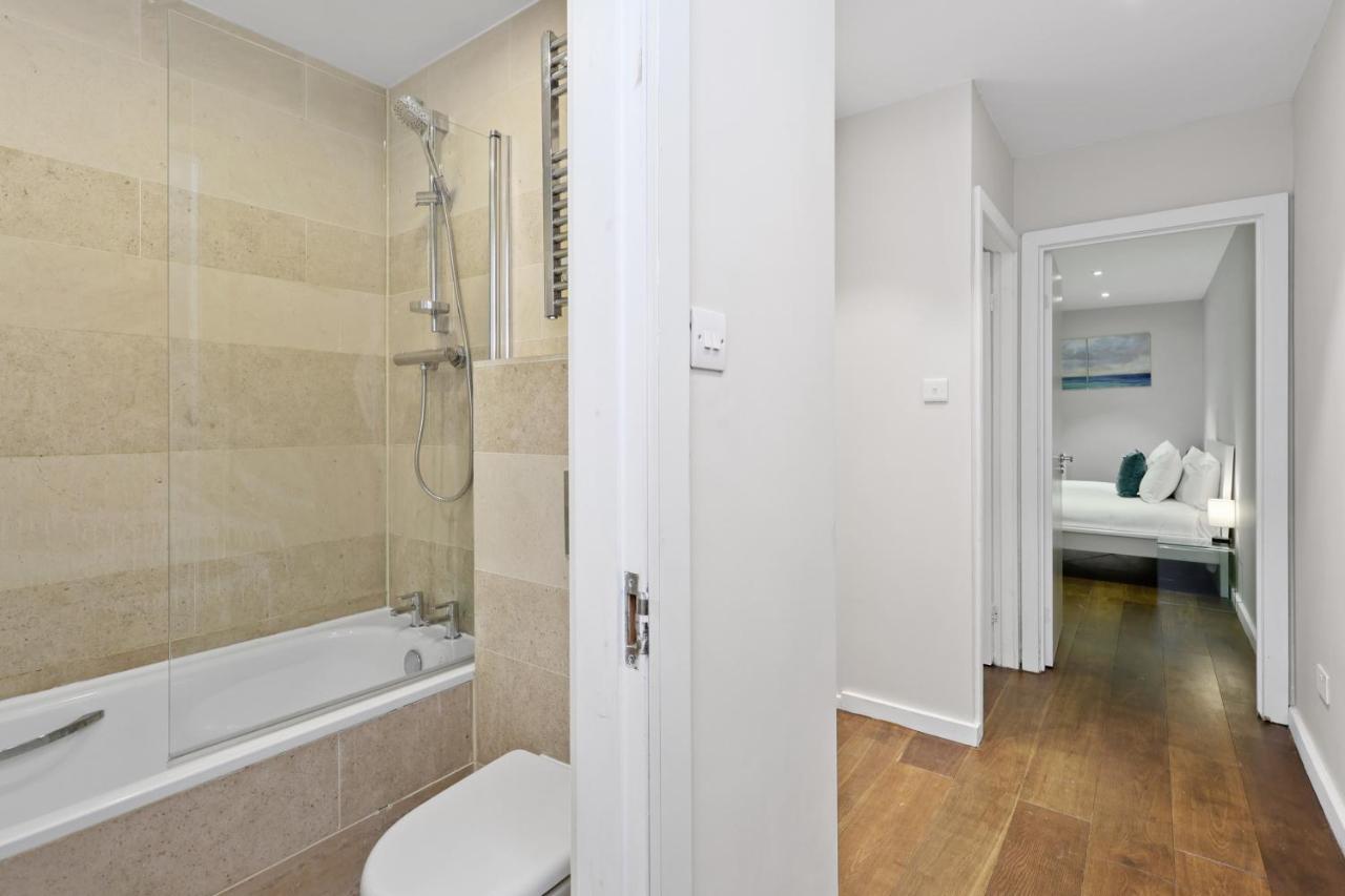 Spacious 1 Bedroom Flat ลอนดอน ภายนอก รูปภาพ